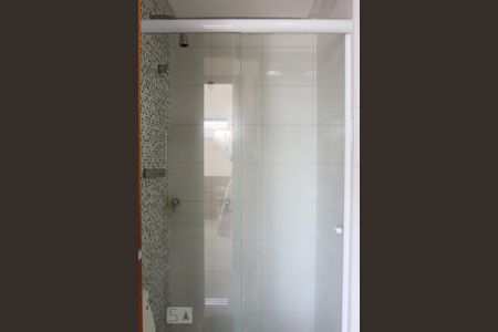 Apartamento à venda com 75m², 3 quartos e 1 vaga Apartamento à venda com 75m², 3 quartos e 1 vagaBanheiro Social