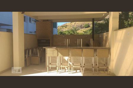 Apartamento à venda com 75m², 3 quartos e 1 vaga Apartamento à venda com 75m², 3 quartos e 1 vagaChurrasqueira