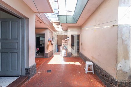 Casa à venda com 200m², 4 quartos e 4 vagasQuintal