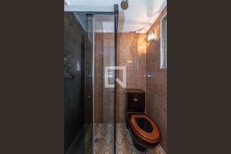 Casa à venda com 200m², 4 quartos e 4 vagasBanheiro da Suíte