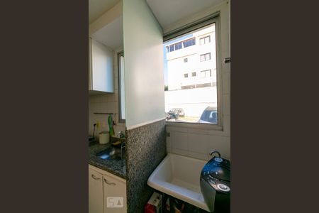 Apartamento à venda com 72m², 3 quartos e 1 vagaÁrea de Serviço