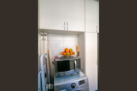 Apartamento à venda com 72m², 3 quartos e 1 vagaÁrea de Serviço