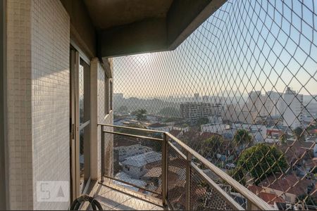 Apartamento à venda com 370m², 4 quartos e 4 vagas Apartamento à venda com 370m², 4 quartos e 4 vagasSacada da Suíte 1