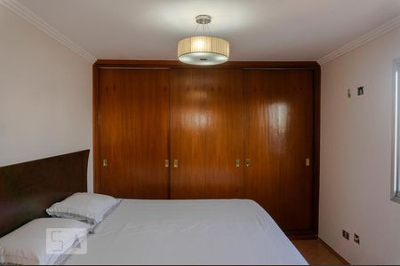 Apartamento à venda com 370m², 4 quartos e 4 vagas Apartamento à venda com 370m², 4 quartos e 4 vagasSuíte 2