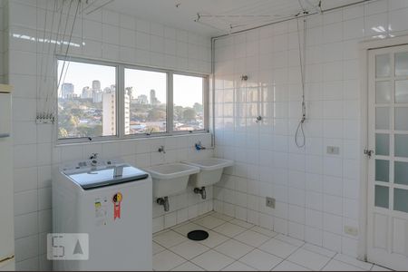 Apartamento à venda com 370m², 4 quartos e 4 vagas Apartamento à venda com 370m², 4 quartos e 4 vagasÁrea de Serviço