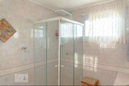 Apartamento à venda com 370m², 4 quartos e 4 vagas Apartamento à venda com 370m², 4 quartos e 4 vagasBanheiro da Suíte 2