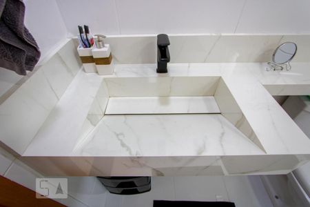 Apartamento à venda com 72m², 2 quartos e 1 vagaBanheiro do quarto 1