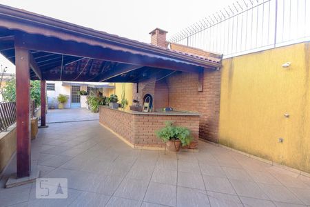 Casa para alugar com 150m², 3 quartos e 2 vagas Casa para alugar com 150m², 3 quartos e 2 vagasChurrasqueira