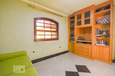 Casa para alugar com 150m², 3 quartos e 2 vagas Casa para alugar com 150m², 3 quartos e 2 vagasSala 2