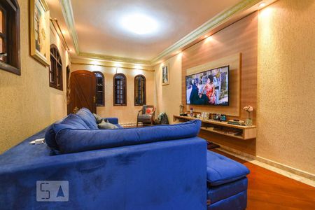 Casa para alugar com 150m², 3 quartos e 2 vagas Casa para alugar com 150m², 3 quartos e 2 vagasSala