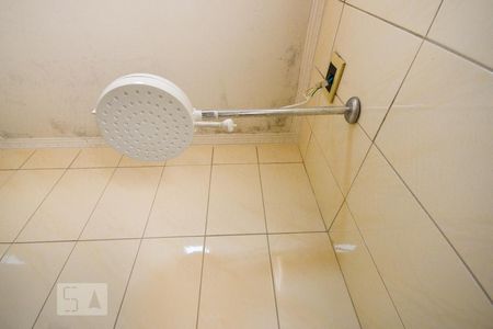 Casa para alugar com 150m², 3 quartos e 2 vagas Casa para alugar com 150m², 3 quartos e 2 vagasDucha