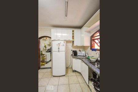 Casa para alugar com 150m², 3 quartos e 2 vagas Casa para alugar com 150m², 3 quartos e 2 vagasCozinha