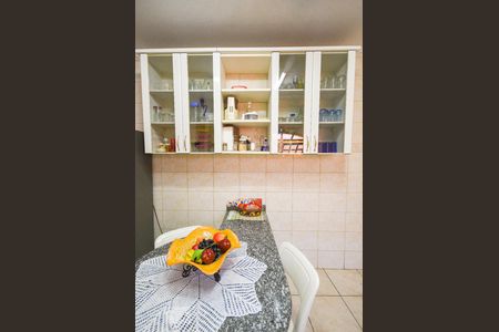 Casa para alugar com 150m², 3 quartos e 2 vagas Casa para alugar com 150m², 3 quartos e 2 vagasCozinha