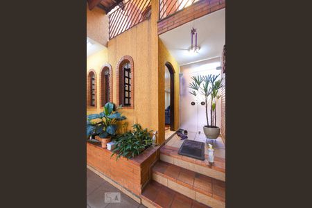 Casa para alugar com 150m², 3 quartos e 2 vagas Casa para alugar com 150m², 3 quartos e 2 vagasFachada