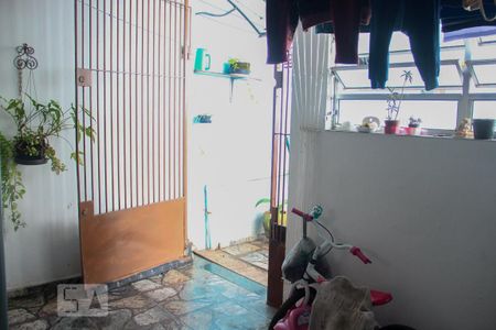 Casa à venda com 153m², 2 quartos e 1 vagaÁrea de Serviço