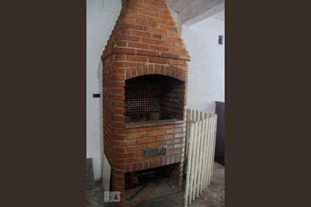 Casa à venda com 153m², 2 quartos e 1 vagaChurrasqueira