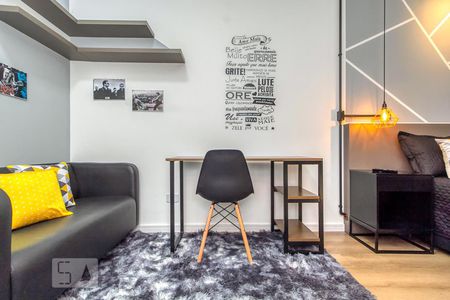 Studio de kitnet/studio para alugar com 1 quarto, 27m² em Centro, Curitiba