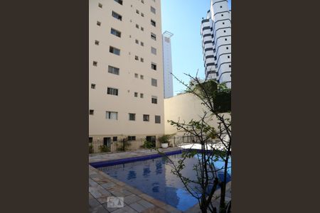 Apartamento à venda com 99m², 3 quartos e 2 vagasÁrea comum - Piscina