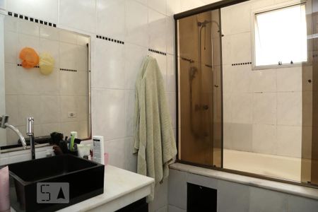 Apartamento à venda com 99m², 3 quartos e 2 vagasBanheiro da Suíte
