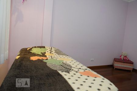 Apartamento à venda com 120m², 3 quartos e 3 vagasQuarto 2