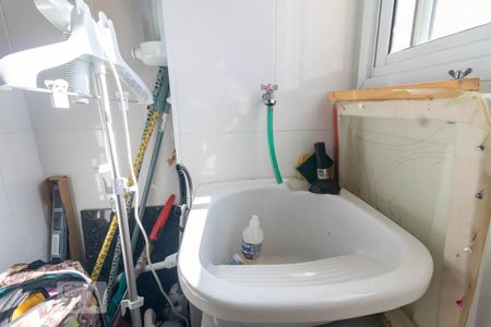 Apartamento à venda com 60m², 2 quartos e 1 vaga Apartamento à venda com 60m², 2 quartos e 1 vagaÁrea de Serviço