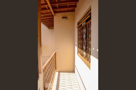 Casa à venda com 140m², 3 quartos e 15 vagas Casa à venda com 140m², 3 quartos e 15 vagasQuarto Suíte