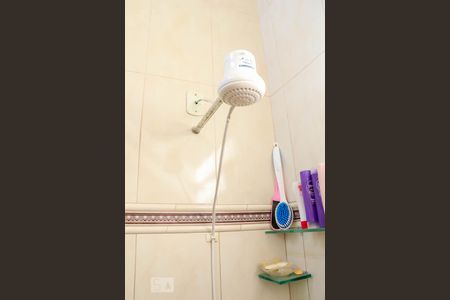 Casa à venda com 140m², 3 quartos e 15 vagas Casa à venda com 140m², 3 quartos e 15 vagasBanheiro da Suíte