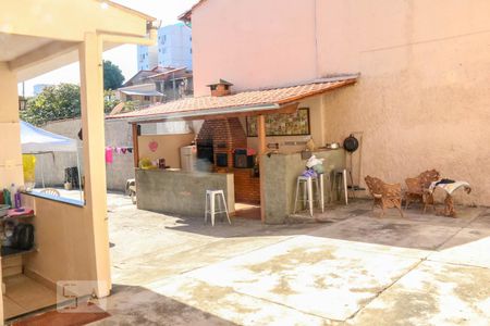 Casa à venda com 140m², 3 quartos e 15 vagas Casa à venda com 140m², 3 quartos e 15 vagasÁrea Externa