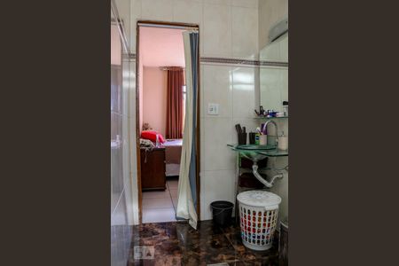 Casa à venda com 140m², 3 quartos e 15 vagas Casa à venda com 140m², 3 quartos e 15 vagasBanheiro da Suíte