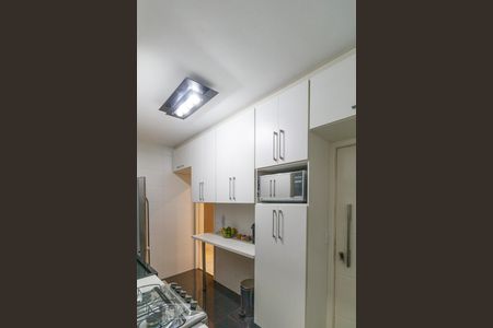 Apartamento à venda com 79m², 2 quartos e 1 vaga Apartamento à venda com 79m², 2 quartos e 1 vagaCozinha