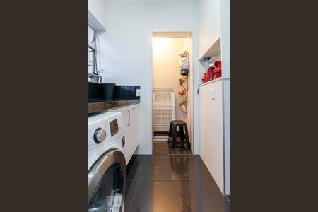 Apartamento à venda com 79m², 2 quartos e 1 vaga Apartamento à venda com 79m², 2 quartos e 1 vagaÁrea de Serviço