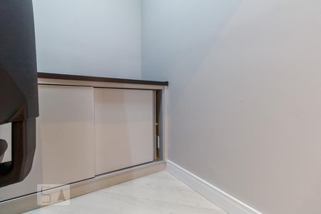 Apartamento à venda com 79m², 2 quartos e 1 vaga Apartamento à venda com 79m², 2 quartos e 1 vagaEscritório