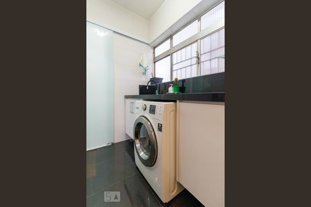 Apartamento à venda com 79m², 2 quartos e 1 vaga Apartamento à venda com 79m², 2 quartos e 1 vagaÁrea de Serviço