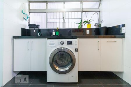 Apartamento à venda com 79m², 2 quartos e 1 vaga Apartamento à venda com 79m², 2 quartos e 1 vagaÁrea de Serviço