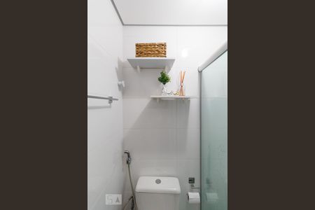 Apartamento à venda com 79m², 2 quartos e 1 vaga Apartamento à venda com 79m², 2 quartos e 1 vagaBanheiro de Serviço