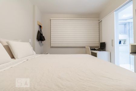Apartamento à venda com 79m², 2 quartos e 1 vaga Apartamento à venda com 79m², 2 quartos e 1 vagaSuíte