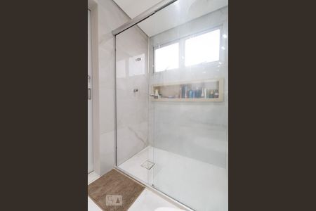 Apartamento à venda com 79m², 2 quartos e 1 vaga Apartamento à venda com 79m², 2 quartos e 1 vagaBanheiro da Suíte