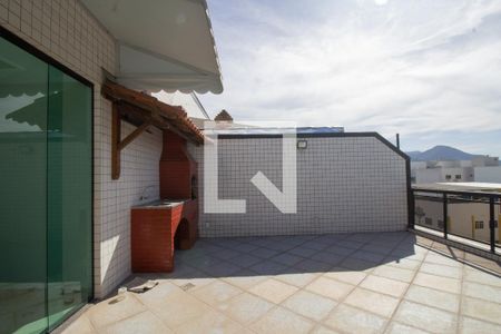 Apartamento à venda com 360m², 4 quartos e 2 vagas Apartamento à venda com 360m², 4 quartos e 2 vagasCobertura