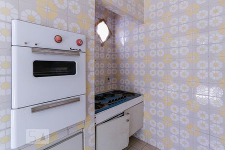 Casa para alugar com 520m², 4 quartos e 3 vagas Casa para alugar com 520m², 4 quartos e 3 vagasCozinha Edícula