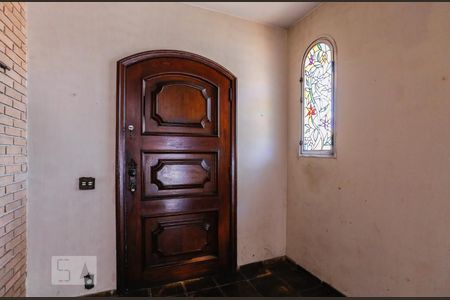 Casa para alugar com 520m², 4 quartos e 3 vagas Casa para alugar com 520m², 4 quartos e 3 vagasSala de Estar