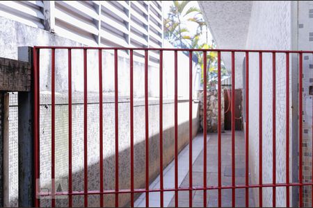 Casa para alugar com 520m², 4 quartos e 3 vagas Casa para alugar com 520m², 4 quartos e 3 vagasQuintal