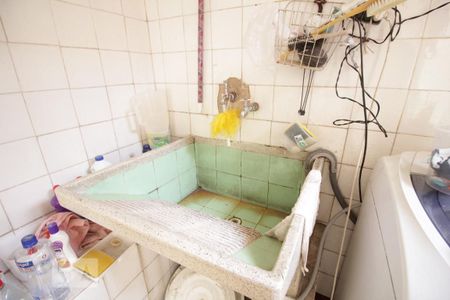 Casa de condomínio à venda com 78m², 3 quartos e 2 vagasTanque