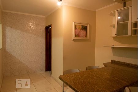 Casa à venda com 240m², 5 quartos e 2 vagas Casa à venda com 240m², 5 quartos e 2 vagasCopa