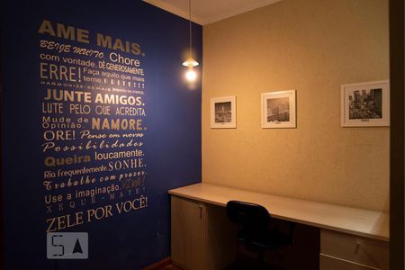 Casa à venda com 240m², 5 quartos e 2 vagas Casa à venda com 240m², 5 quartos e 2 vagasQuarto 3