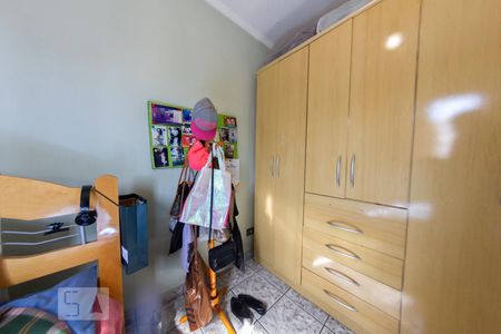 Casa à venda com 180m², 3 quartos e 3 vagas Casa à venda com 180m², 3 quartos e 3 vagasQuarto 3