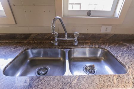 Apartamento à venda com 126m², 2 quartos e 1 vaga Apartamento à venda com 126m², 2 quartos e 1 vagaCozinha