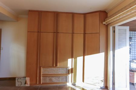 Apartamento à venda com 126m², 2 quartos e 1 vaga Apartamento à venda com 126m², 2 quartos e 1 vagaSuíte