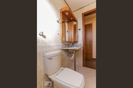 Apartamento à venda com 126m², 2 quartos e 1 vaga Apartamento à venda com 126m², 2 quartos e 1 vagaBanheiro da Suíte