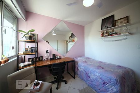 Apartamento à venda com 85m², 2 quartos e 1 vagaQuarto 1