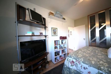 Apartamento à venda com 85m², 2 quartos e 1 vagaQuarto 2